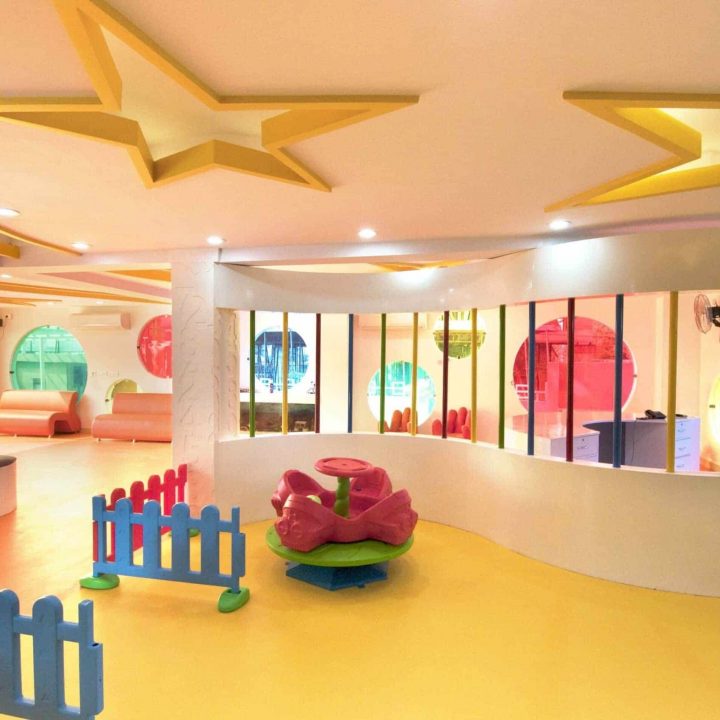 playnreception scaled 1